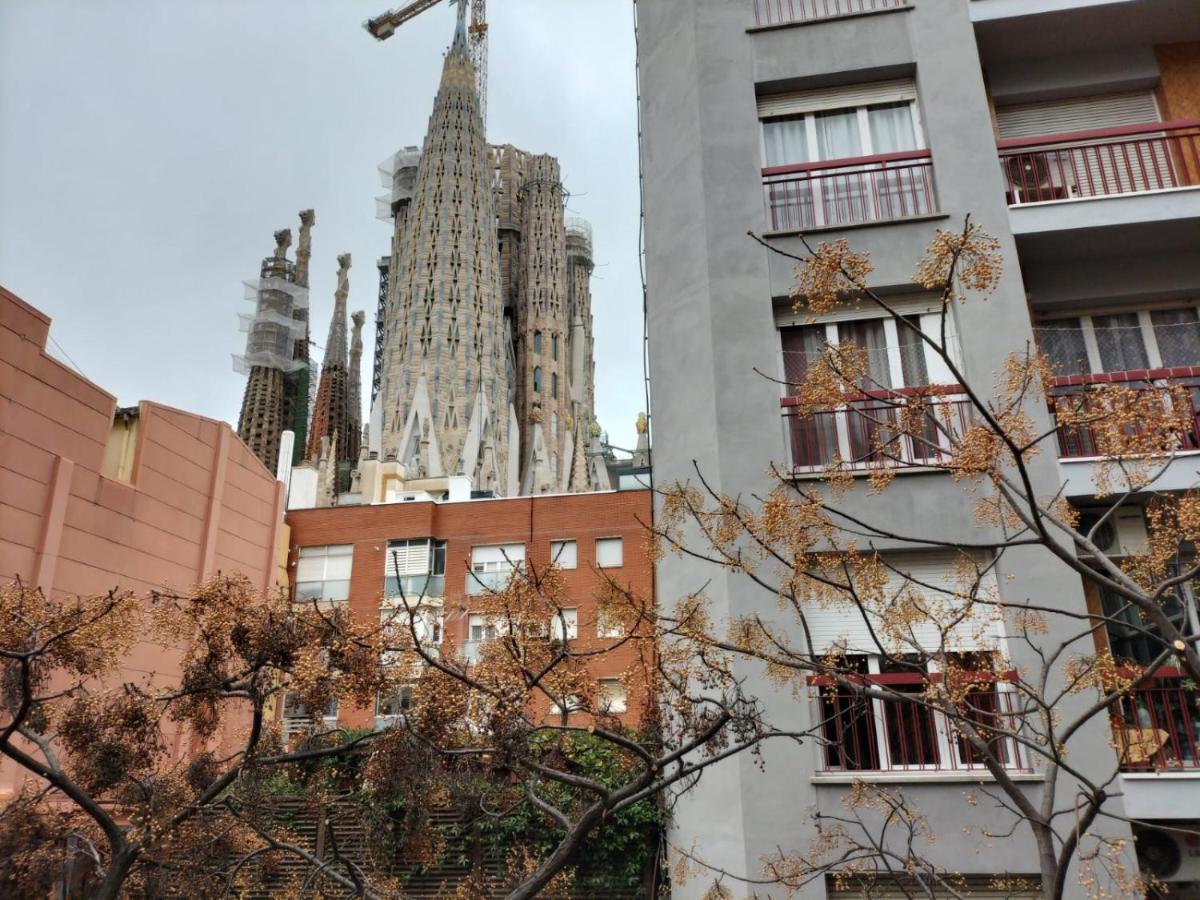 Montserrat Apartments By Gaiarooms Barcelona Exterior foto