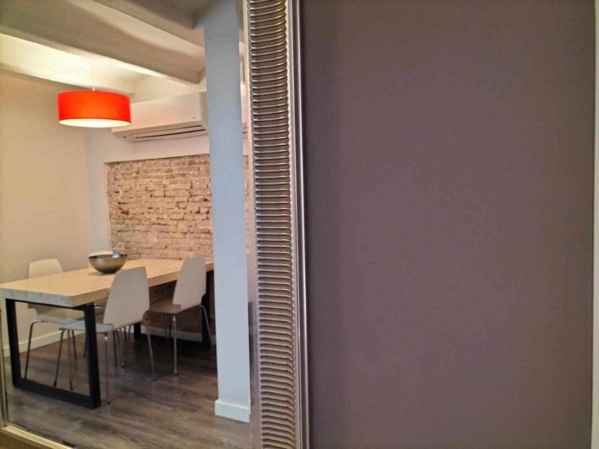 Montserrat Apartments By Gaiarooms Barcelona Exterior foto